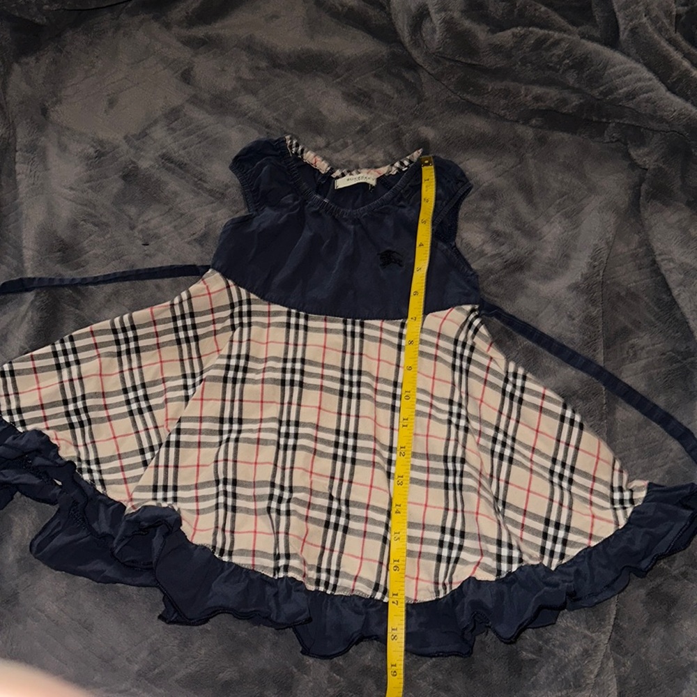 Girls Burberry dress size S